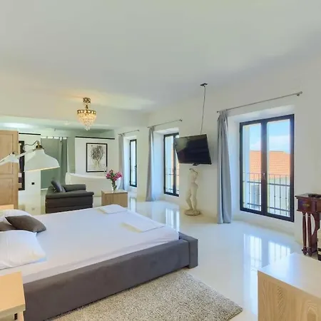 Villa Cubismo *