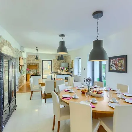 Villa Cubismo