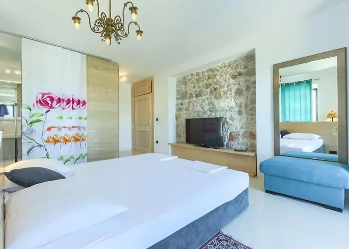 빌라 Cubismo 트콘