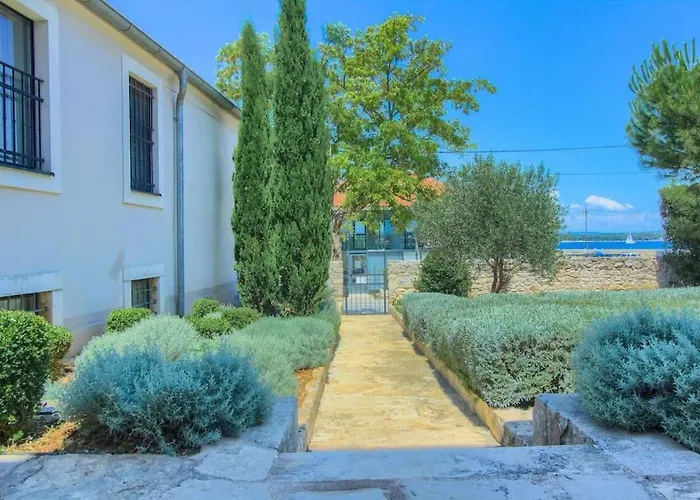 Cubismo 빌라 트콘